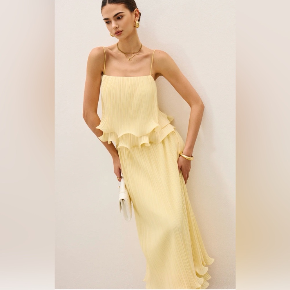 Commense Pale Yellow Pleated Maxi Dress with Ruffle Hem - Picture 2 of 4